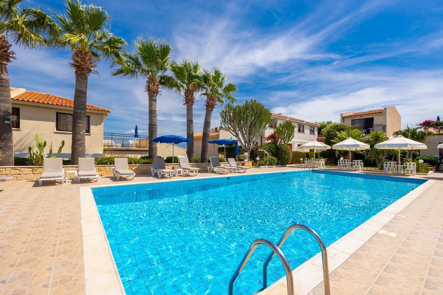 Tavros Hotel Apartments Polis Exterior photo