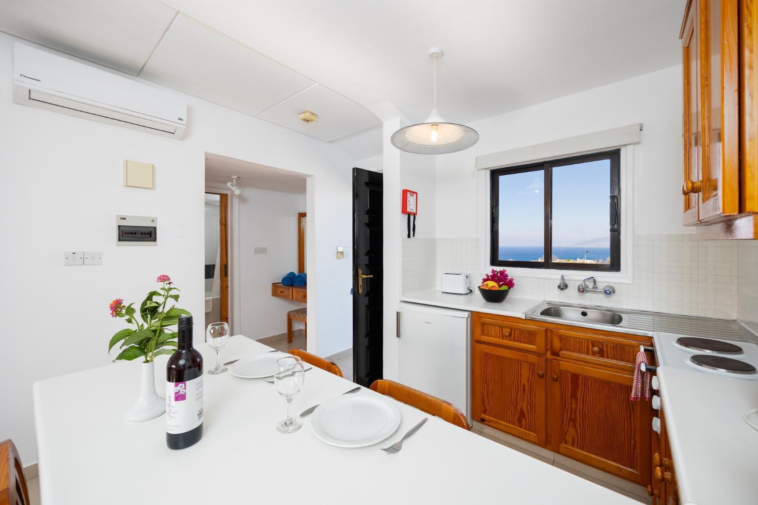 Tavros Hotel Apartments Polis Exterior photo